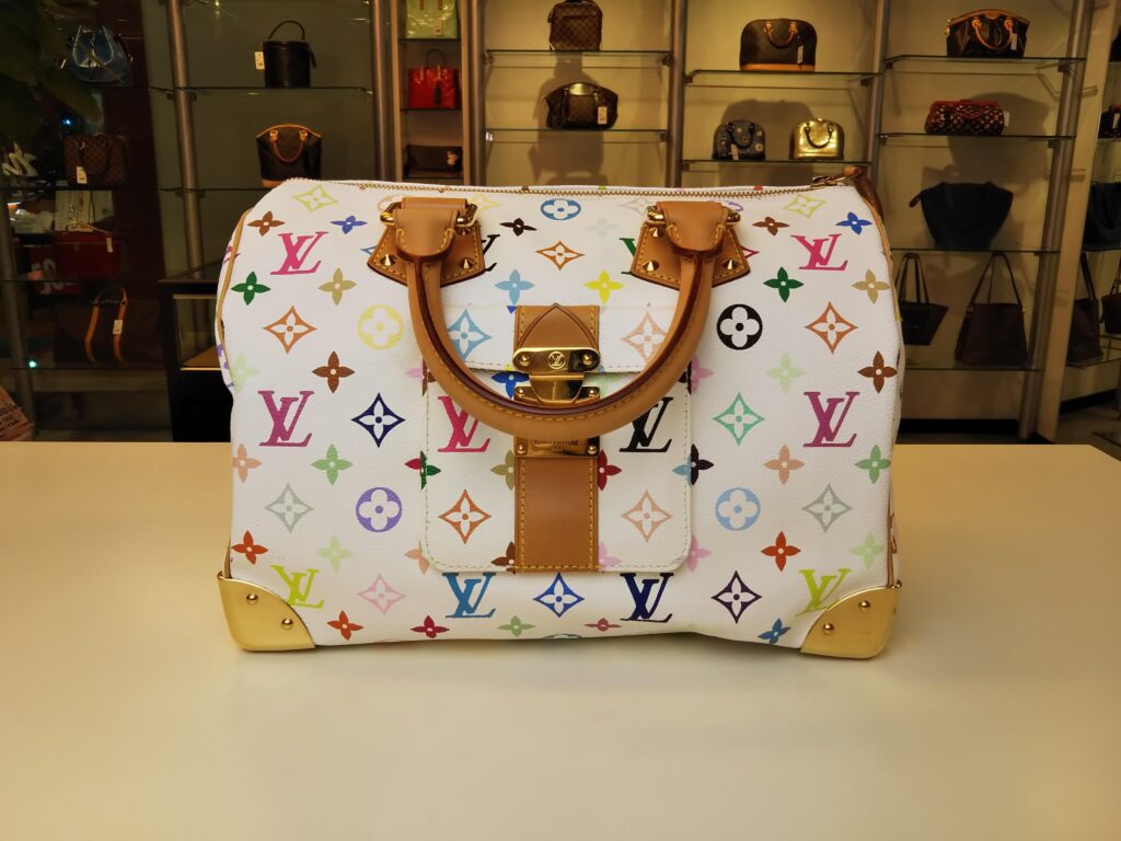 v2 aa3932aa4302cbf2da4a3168d40f74c6 r